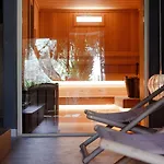 Hotel Pilos