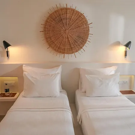 Pilos Hotel