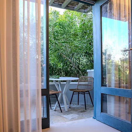 Pilos Hotel