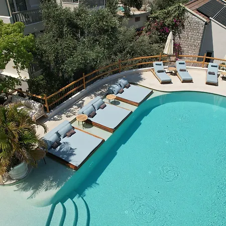 Hotel Pilos 3*